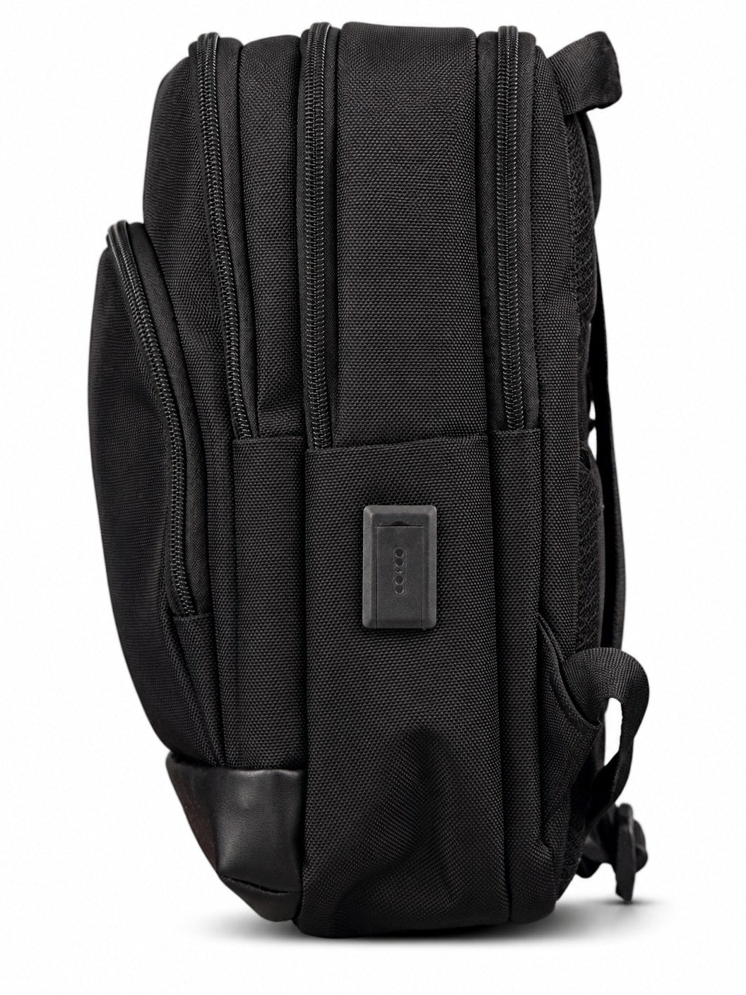 Morral ejecutivo MAYORISTASBAG YEZO 1033 color negro con diseño moderno, múltiples compartimentos y puerto USB lateral